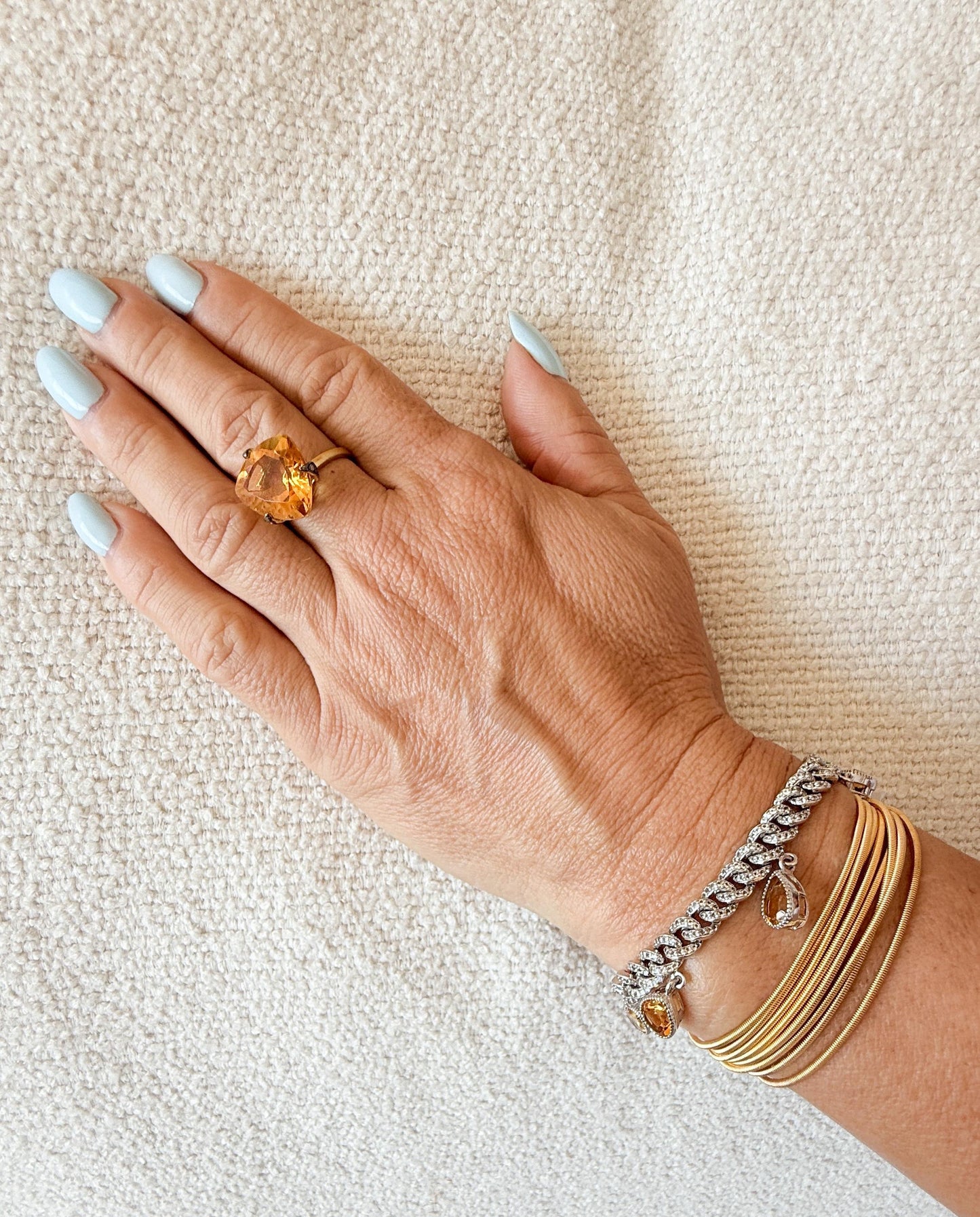 Pulseira Ana Topázio Branco e Citrino